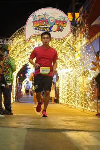 BIB: 50107
                            <button type="button" onclick="openModal(21831825)" class="btn btn-primary btn-sm float-right btn-popup" data-toggle="modal" data-target=".modal-high-quality">
                        <i class="fas fa-shopping-cart"></i> Add to Cart
                    </button>
                                            <button type="button" onclick="isThisMe(21831825, true)" class="btn btn-success btn-sm float-right btn-popup btn-isme hidden" data-toggle="tooltip" data-placement="bottom" title="นี่คือรูปของคุณใช่ไหม คลิกที่นี่เพื่อเอาเข้าอัลบั้ม">
                        <i class="fas fa-plus"></i> Add to album
                    </button>
                    <button type="button" onclick="isThisMe(21831825, false)" class="btn btn-warning btn-sm float-right btn-popup btn-isnotme hidden">
                        <i class="fas fa-ban"></i> Remove from album
                    </button>